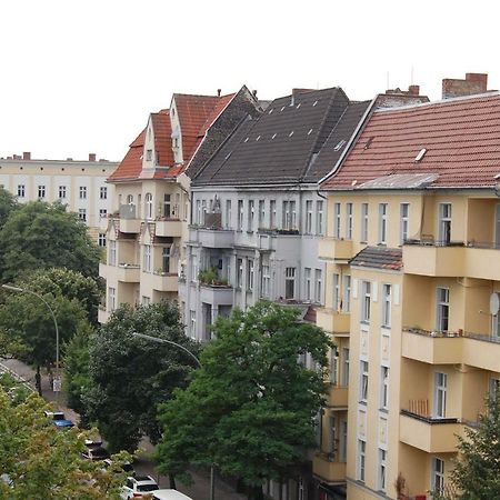 3 Bedroom Apartment Berlin Extérieur photo